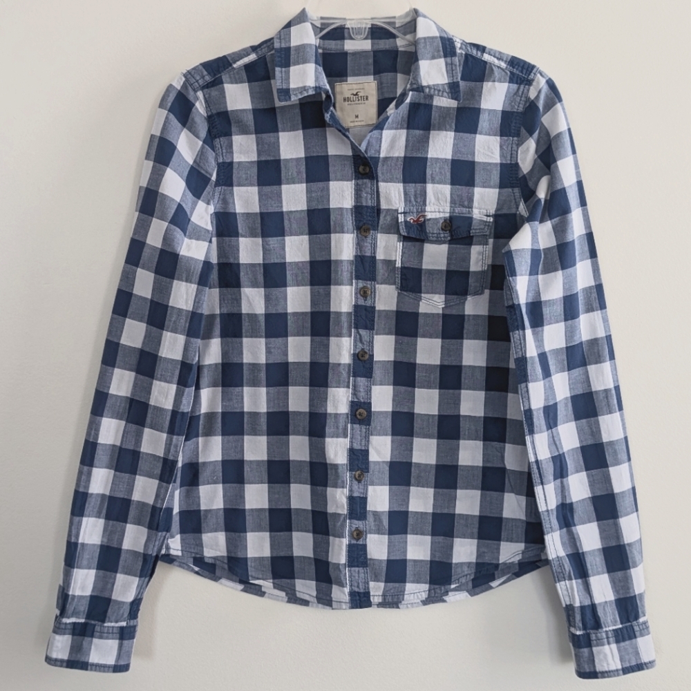Women's/Juniors Hollister Long Sleeve Button Down Shirt (Size M)